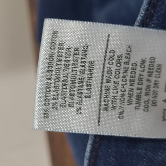 Hudson Krista Straight Crop w/Roll Cuff Denim Jean Women's sz 32 - Picture 7 of 11